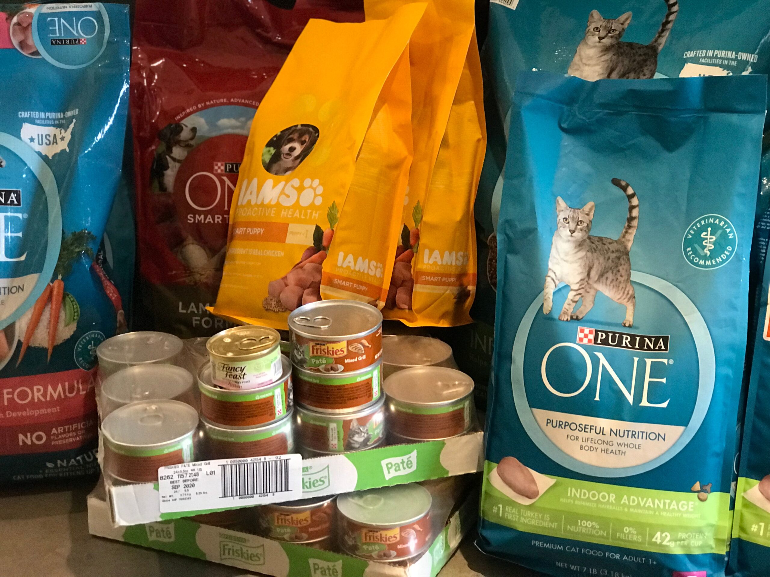 Hannaford cat food best sale